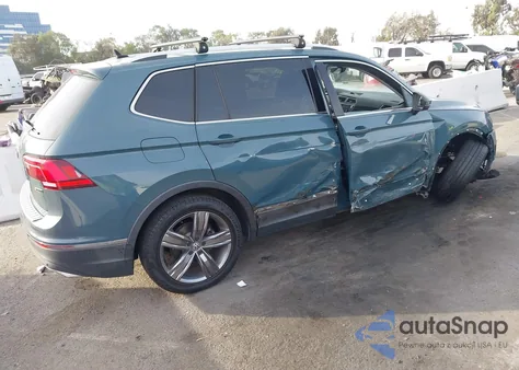 2019 Volkswagen Tiguan 2.0T Sel Premium/2.0T Sel Premium R-Line из США, поврежденный, VIN 3VV4B7AX3KM175845